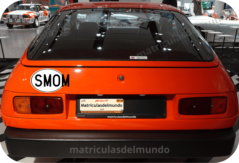 Red Porsche with the SMOM code from SMOM