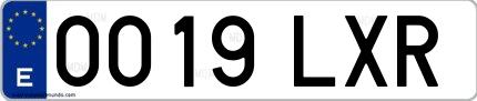 Ejemplo de matrícula española 0019 LXR