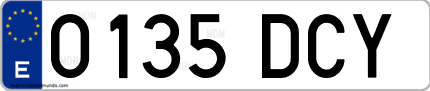 Ejemplo de matrícula de coche ordinaria 0135 DCY