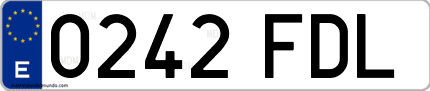 Ejemplo de matrícula de coche ordinaria 0242 FDL