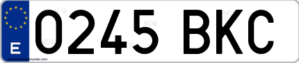 Ejemplo de matrícula de coche ordinaria 0245 BKC