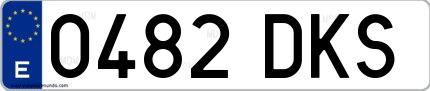 Ejemplo de matrícula española 0482 DKS