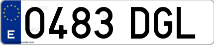 Ejemplo de matrícula de coche ordinaria 0483 DGL