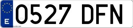 Ejemplo de matrícula de coche ordinaria 0527 DFN