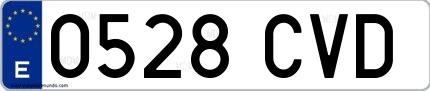Ejemplo de matrícula española 0528 CVD
