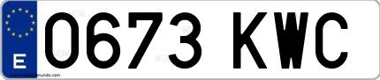 Ejemplo de matrícula española 0673 KWC