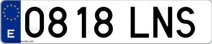 Ejemplo de matrícula española 0818 LNS