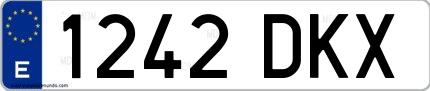 Ejemplo de matrícula española 1242 DKX