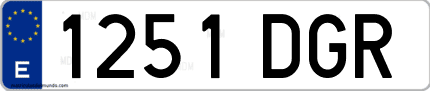 Ejemplo de matrícula de coche ordinaria 1251 DGR