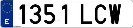 Ejemplo de matrícula española 1351 LCW