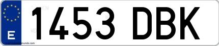 Ejemplo de matrícula española 1453 DBK