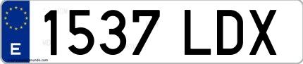 Ejemplo de matrícula española 1537 LDX
