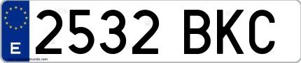 Ejemplo de matrícula española 2532 BKC