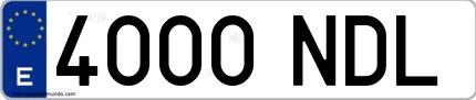 Ejemplo de matrícula española 4000 NDL
