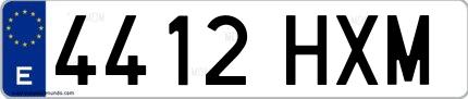 Ejemplo de matrícula de coche ordinaria 4412 HXM