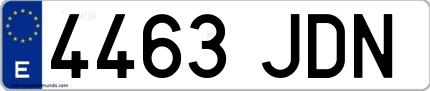 Ejemplo de matrícula española 4463 JDN