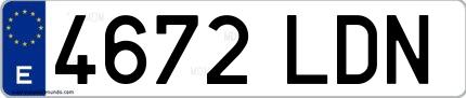 Ejemplo de matrícula española 4672 LDN