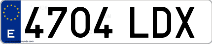 Ejemplo de matrícula de coche ordinaria 4704 LDX