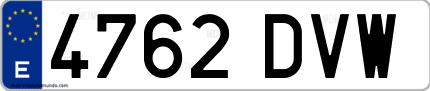 Ejemplo de matrícula de coche ordinaria 4762 DVW