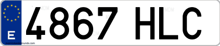 Ejemplo de matrícula de coche ordinaria 4867 HLC