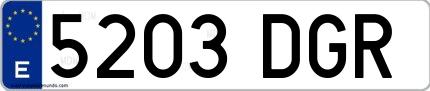 Ejemplo de matrícula española 5203 DGR