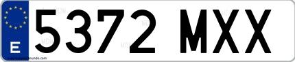 Ejemplo de matrícula española 5372 MXX
