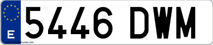 Ejemplo de matrícula de coche ordinaria 5446 DWM