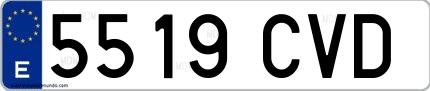 Ejemplo de matrícula española 5519 CVD