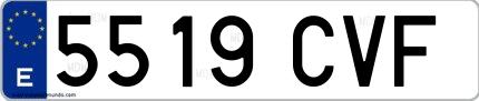 Ejemplo de matrícula española 5519 CVF