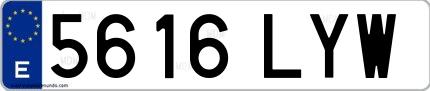 Ejemplo de matrícula española 5616 LYW