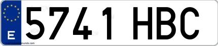 Ejemplo de matrícula española 5741 HBC