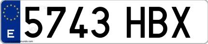 Ejemplo de matrícula española 5743 HBX