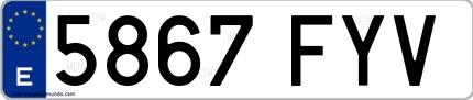 Ejemplo de matrícula española 5867 FYV