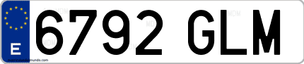 Ejemplo de matrícula de coche ordinaria 6792 GLM