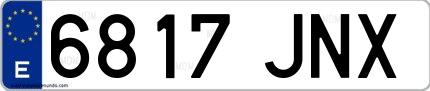 Ejemplo de matrícula de coche ordinaria 6817 JNX