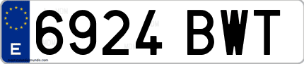 Ejemplo de matrícula de coche ordinaria 6924 BWT