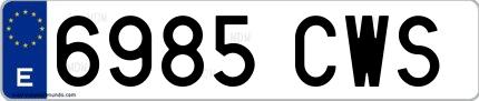 Ejemplo de matrícula española 6985 CWS
