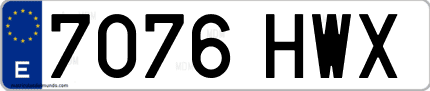 Ejemplo de matrícula de coche ordinaria 7076 HWX