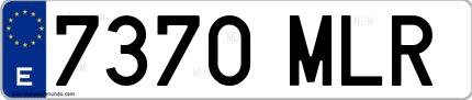 Ejemplo de matrícula española 7370 MLR