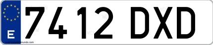 Ejemplo de matrícula española 7412 DXD