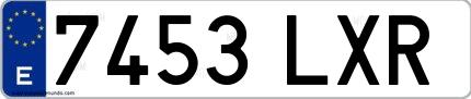 Ejemplo de matrícula española 7453 LXR