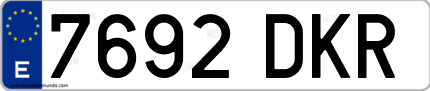 Ejemplo de matrícula de coche ordinaria 7692 DKR