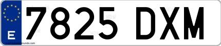 Ejemplo de matrícula española 7825 DXM