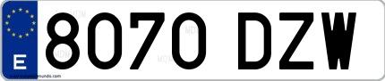 Ejemplo de matrícula española 8070 DZW