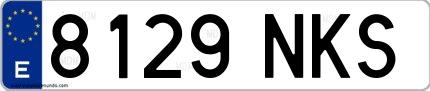 Ejemplo de matrícula española 8129 NKS
