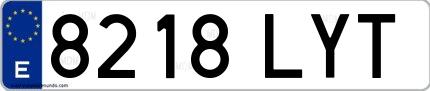 Ejemplo de matrícula española 8218 LYT