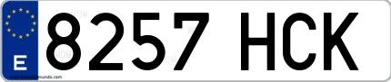 Ejemplo de matrícula española 8257 HCK