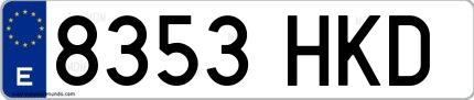 Ejemplo de matrícula española 8353 HKD