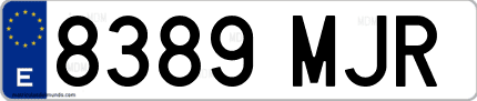 Ejemplo de matrícula de coche ordinaria 8389 MJR