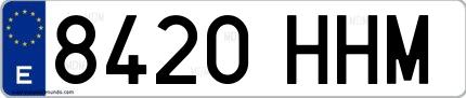 Ejemplo de matrícula española 8420 HHM